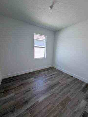6560 Se Park Trace Dr - Photo 5 of 14