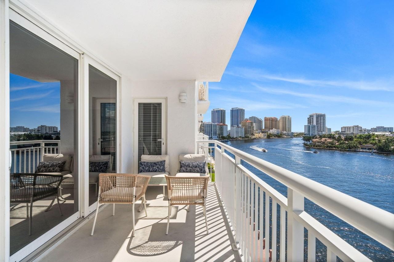 511 Bayshore Dr #810