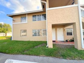 843 Twin Lakes Dr #30B - Photo 1 of 1