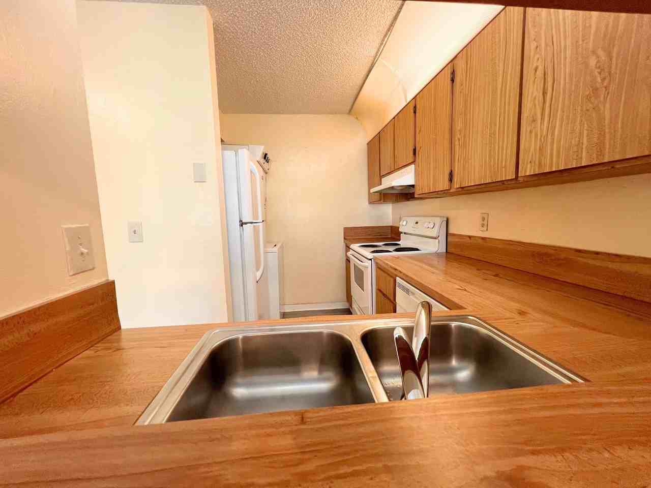 843 Twin Lakes Dr #30B - Photo 6 of 17