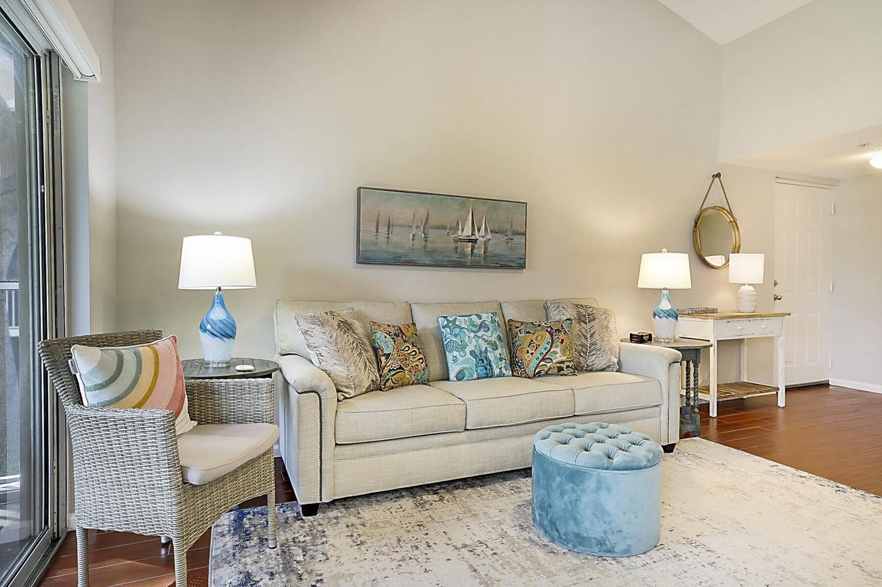 272 Village Blvd #7212 - Photo 6 of 31