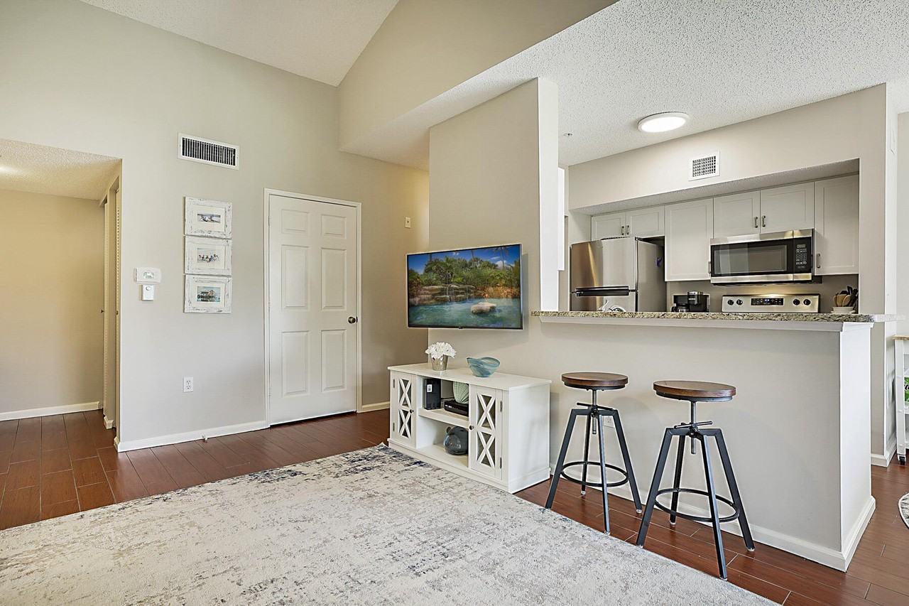 272 Village Blvd #7212 - Photo 7 of 31
