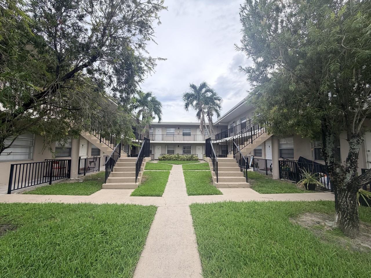 1210 Old Boynton Rd #103