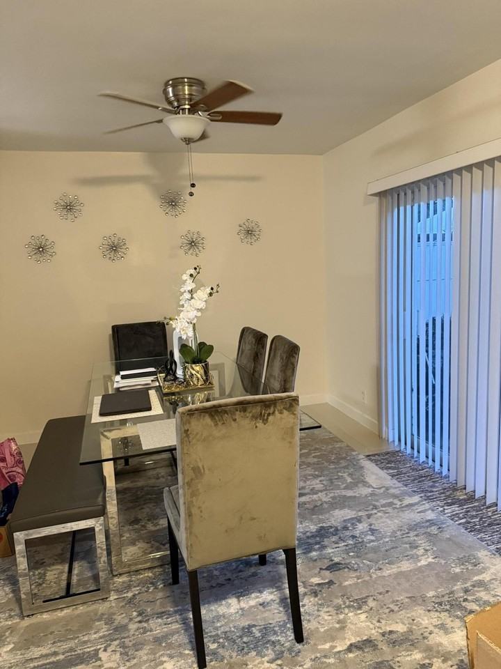 7610 Nw 73rd Ter - Photo 5 of 17