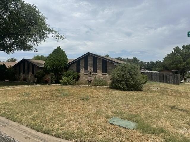 3302 Southland Blvd - Photo 2 of 23