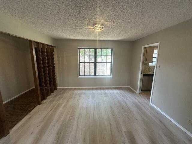 3302 Southland Blvd - Photo 6 of 23