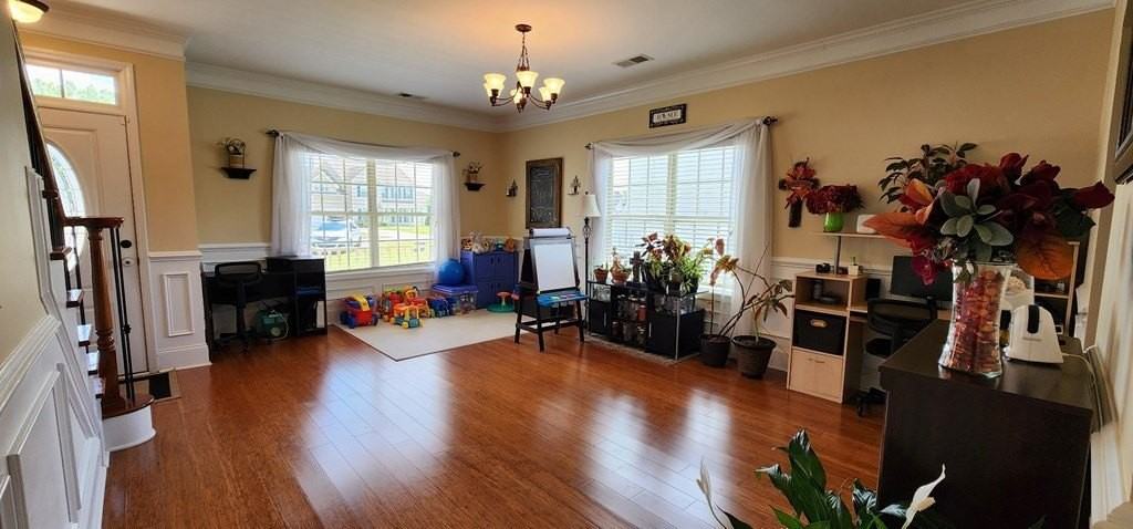 910 Mccathern Ave - Photo 4 of 50