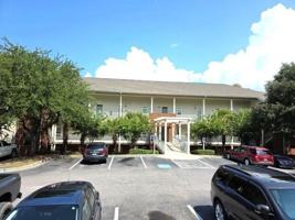 featured image of 195 Ballard Ln #195
