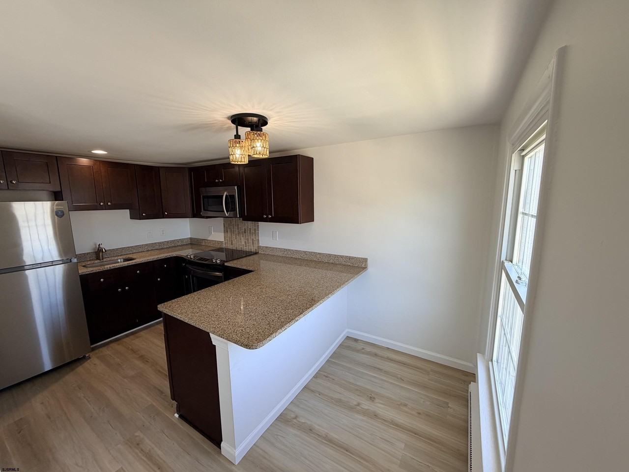 3200 W Brigantine Ave #3 - Photo 5 of 20