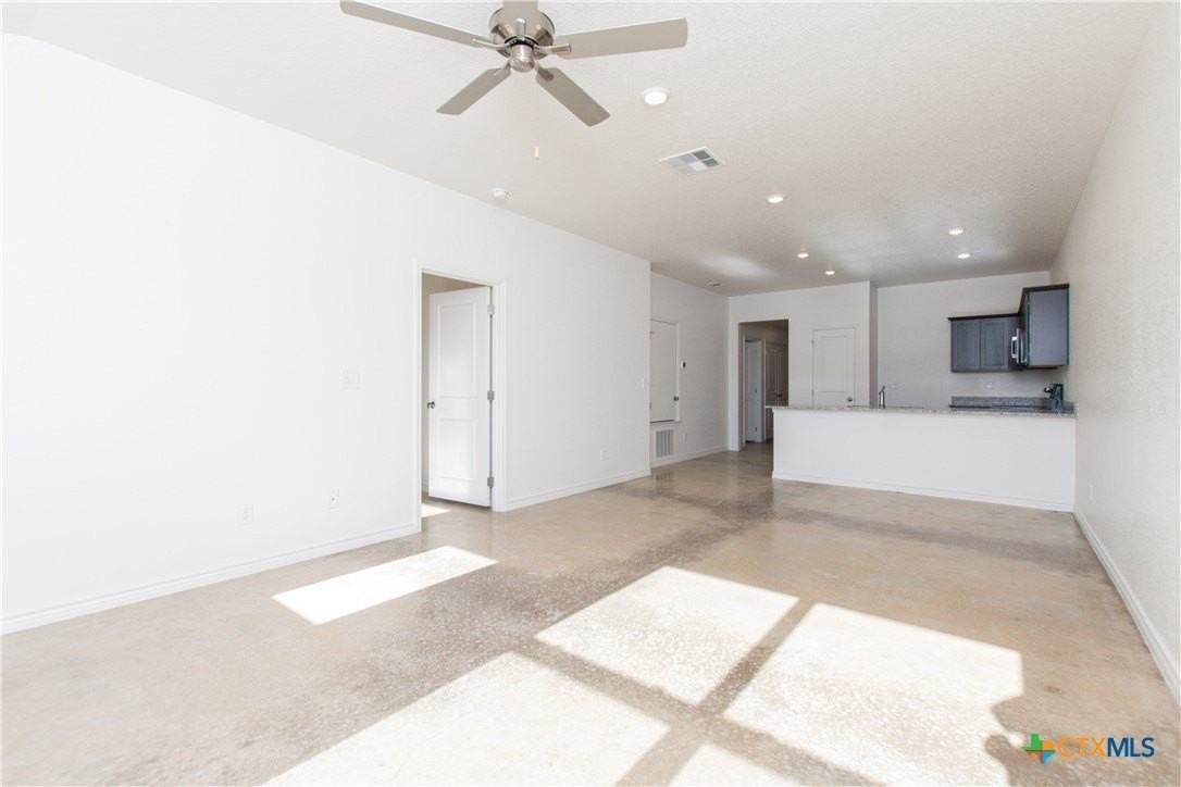 1301 Concord Dr #A - Photo 4 of 20