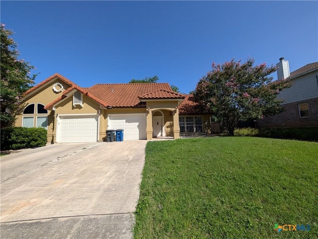 1043 Rivertree Dr - Photo 2 of 36