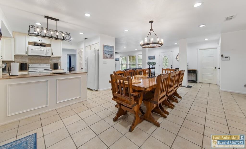 421 Mesquite Dr - Photo 6 of 21