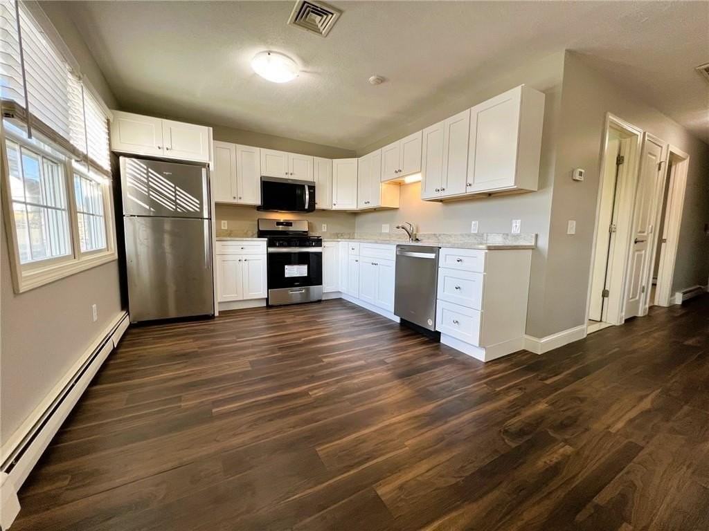 927 Elm St #2 - Photo 2 of 13