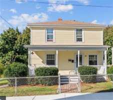featured image of 31 Roma St