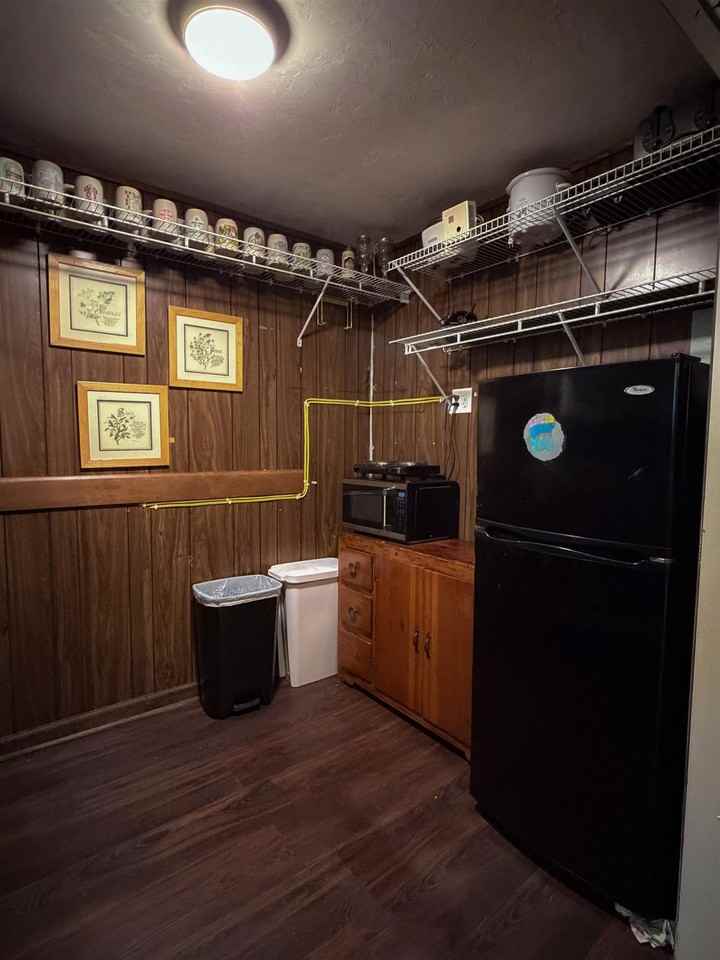 608 Fulton Rd - Photo 6 of 7