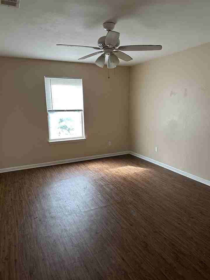 2287 Hartsfield Way - Photo 4 of 11