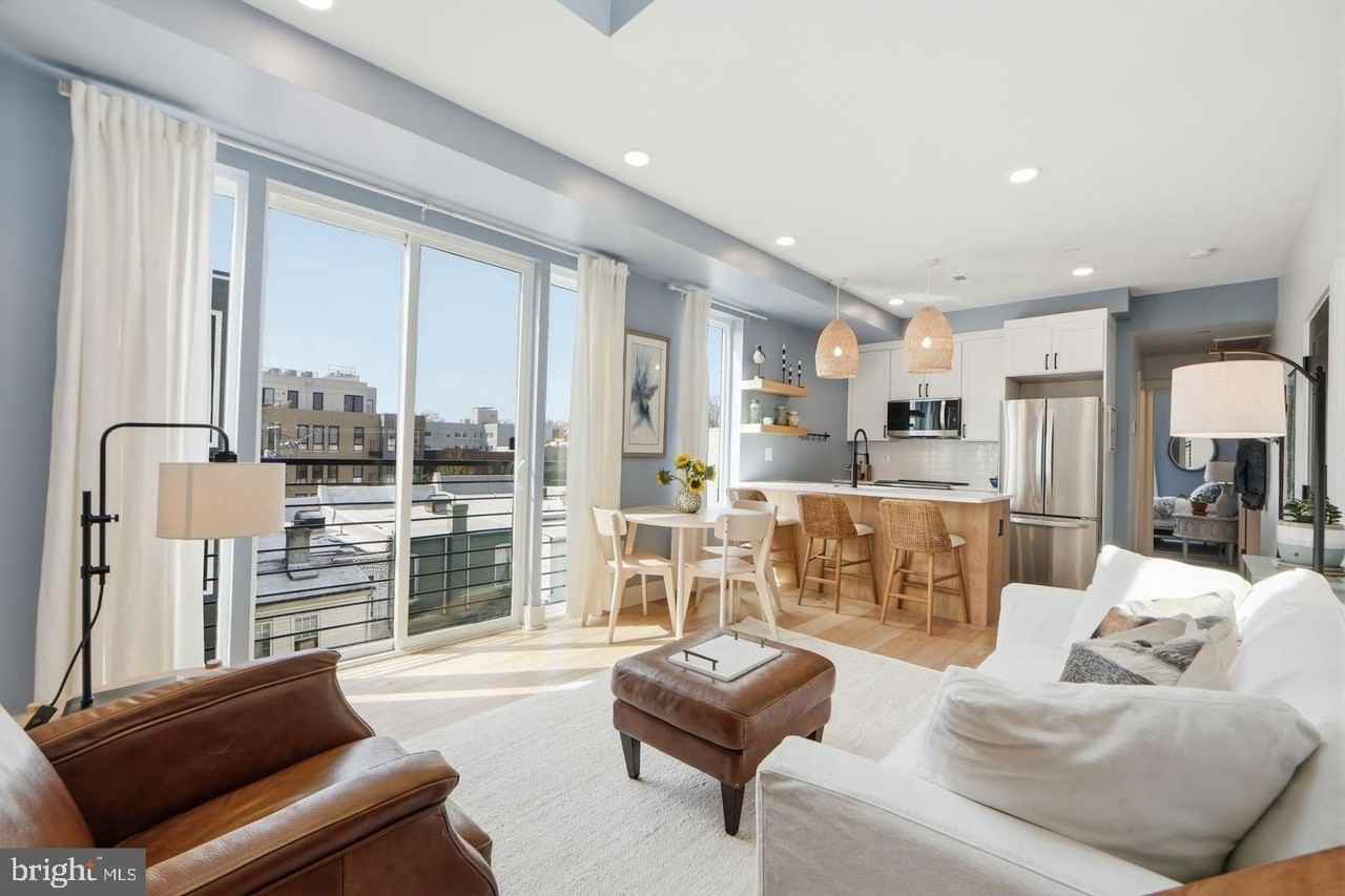 623 Kennedy St Nw #10 - Photo 3 of 38