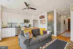 435 R St Nw - Photo 1 of 1