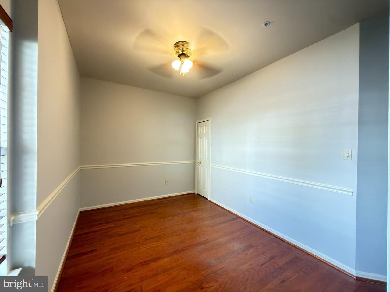 1426 Nutwood Ct - Photo 3 of 9