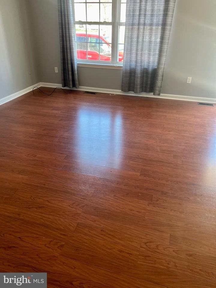 71 Gray Inn Ct - Photo 4 of 11