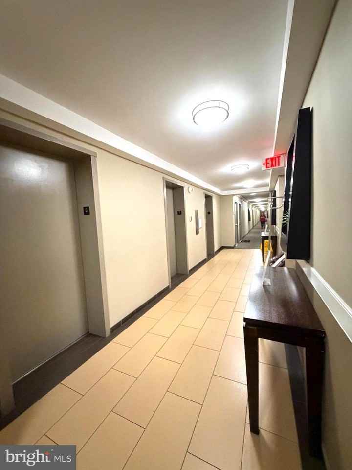 7333 New Hampshire Ave #507N - Photo 5 of 21