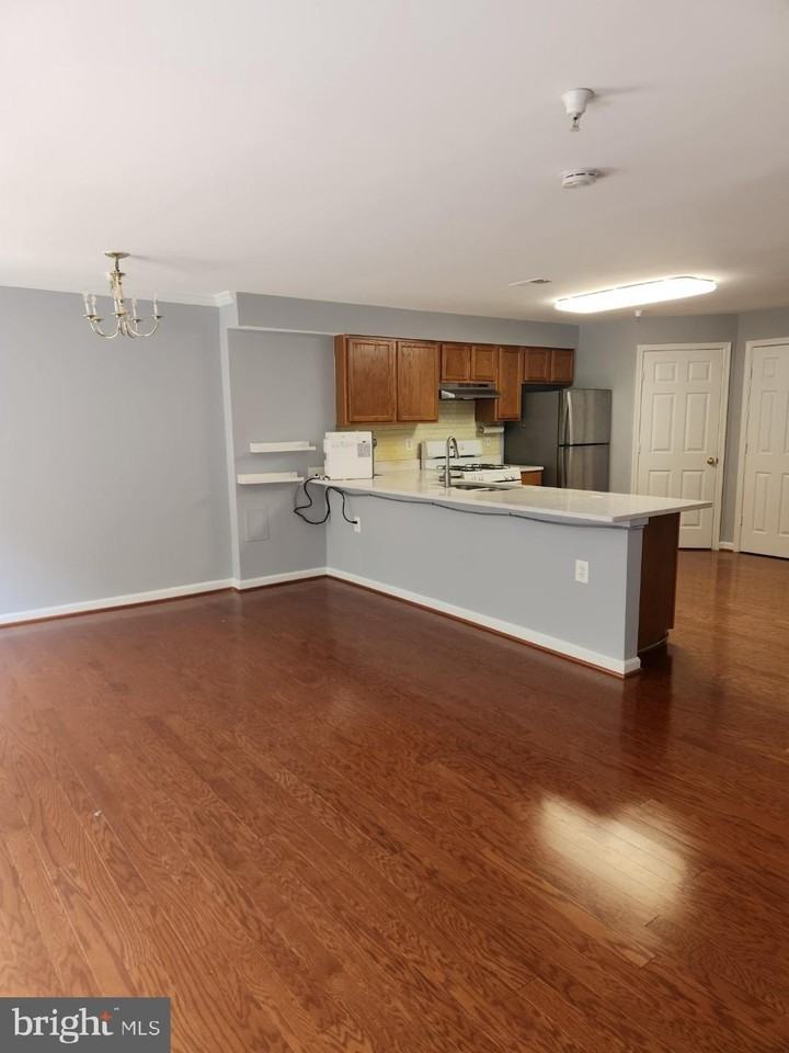13970 Lullaby Rd #5 - Photo 3 of 11