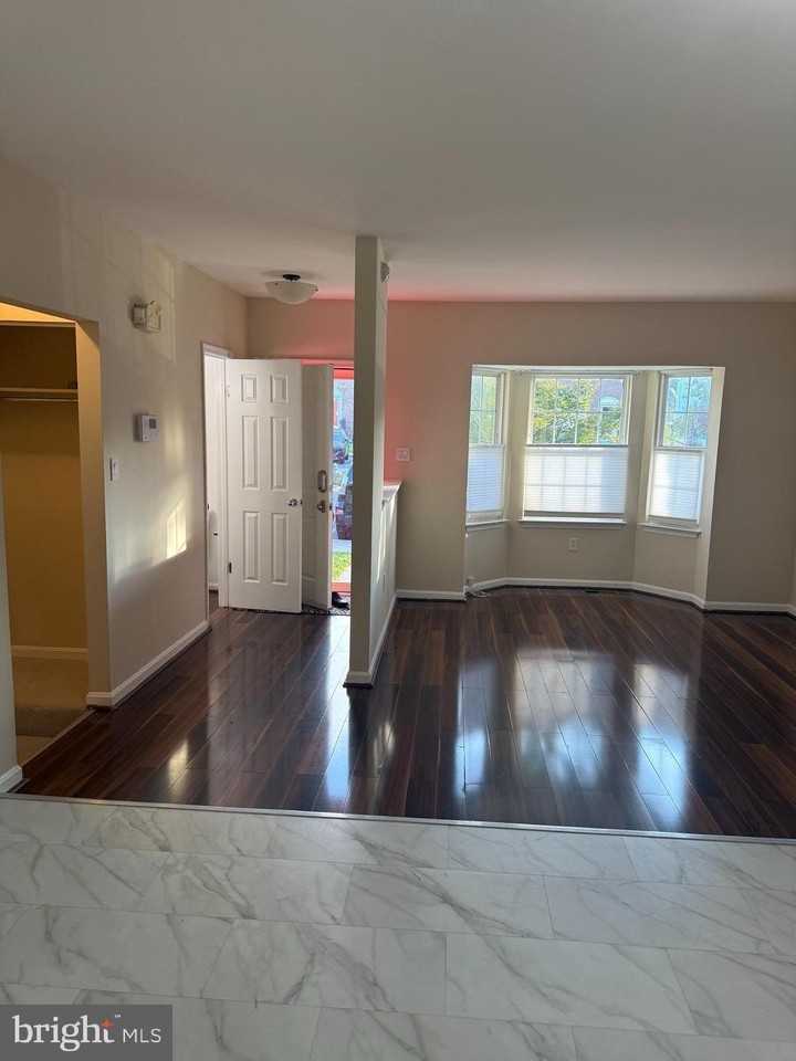 18 Hunters Gate Ct - Photo 5 of 42