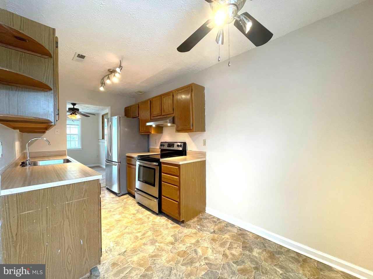 21874 Ronald Dr - Photo 7 of 18