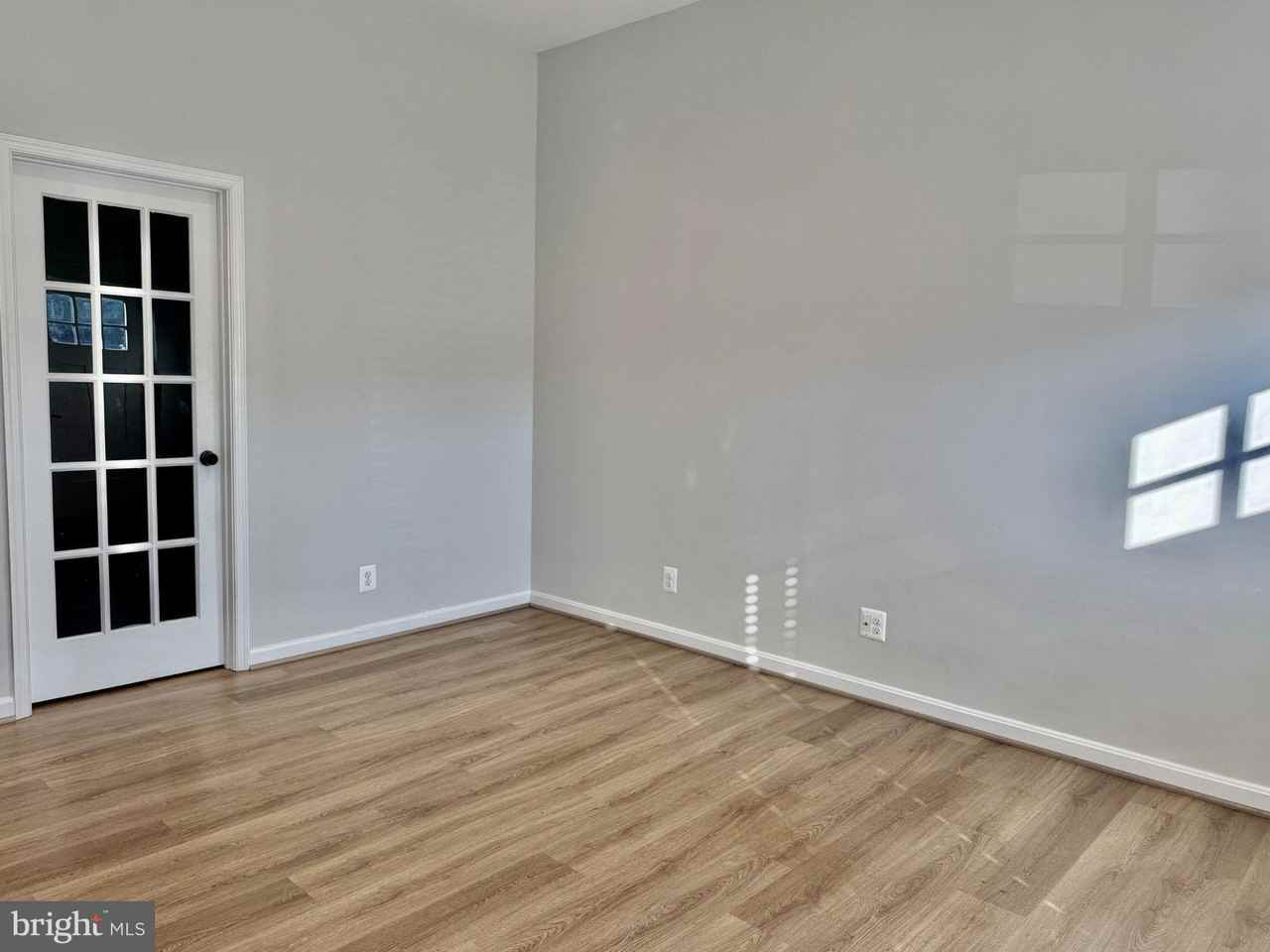 17476 Piney Point Rd #4 - Photo 4 of 12