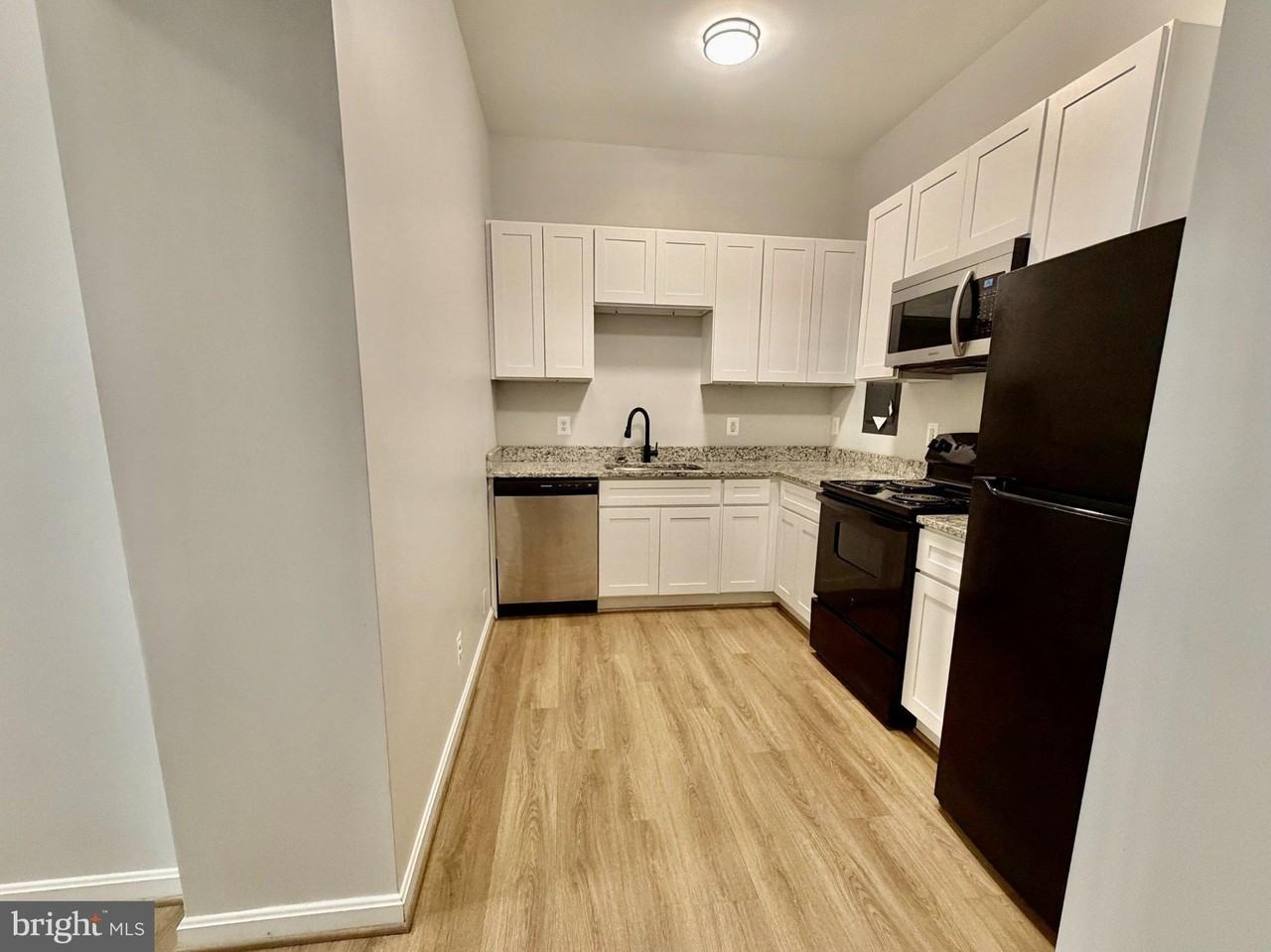 17476 Piney Point Rd #4 - Photo 5 of 12
