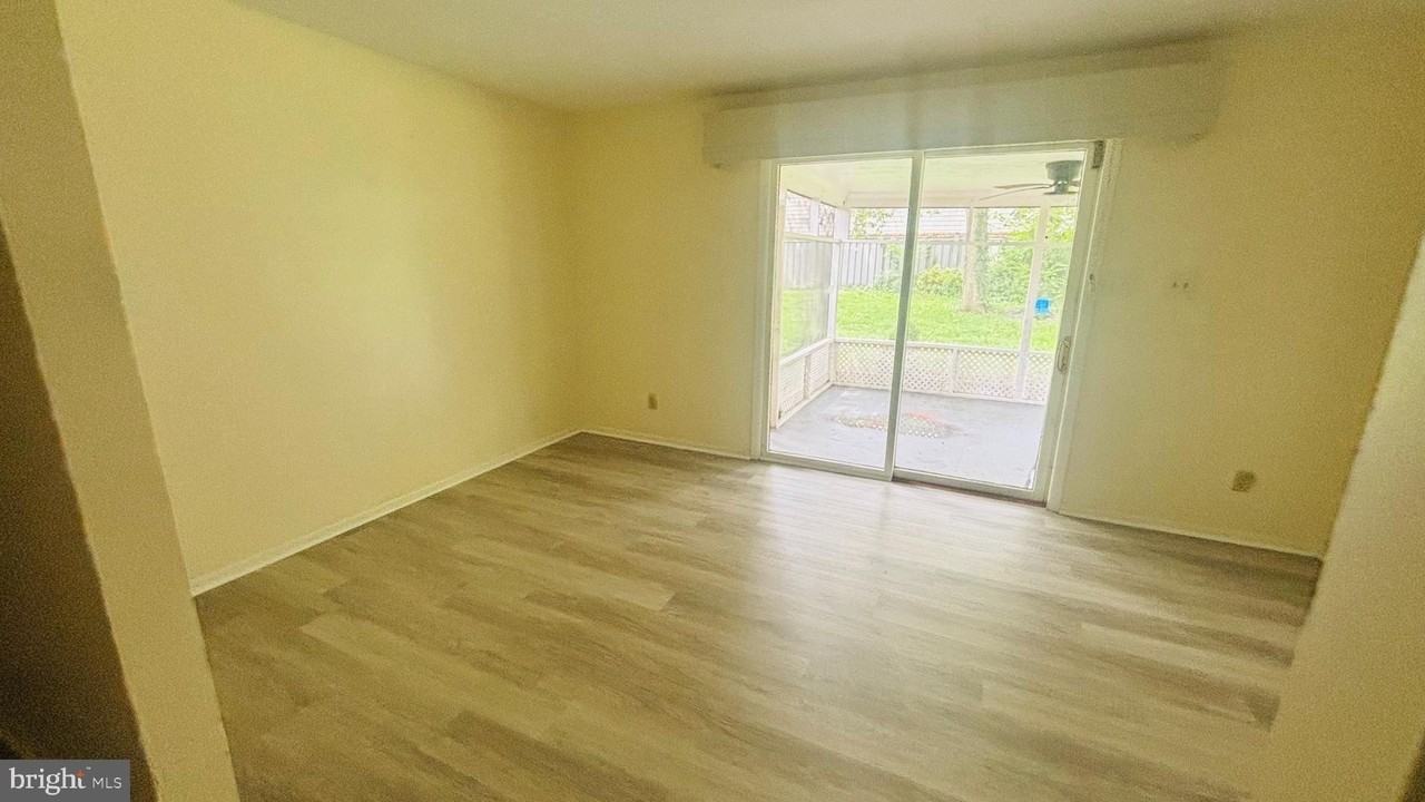 12934 Woodburn Dr - Photo 3 of 24
