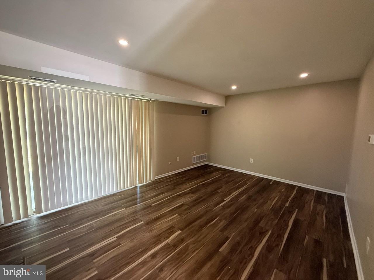 1151 Golden Pond Ct - Photo 2 of 11