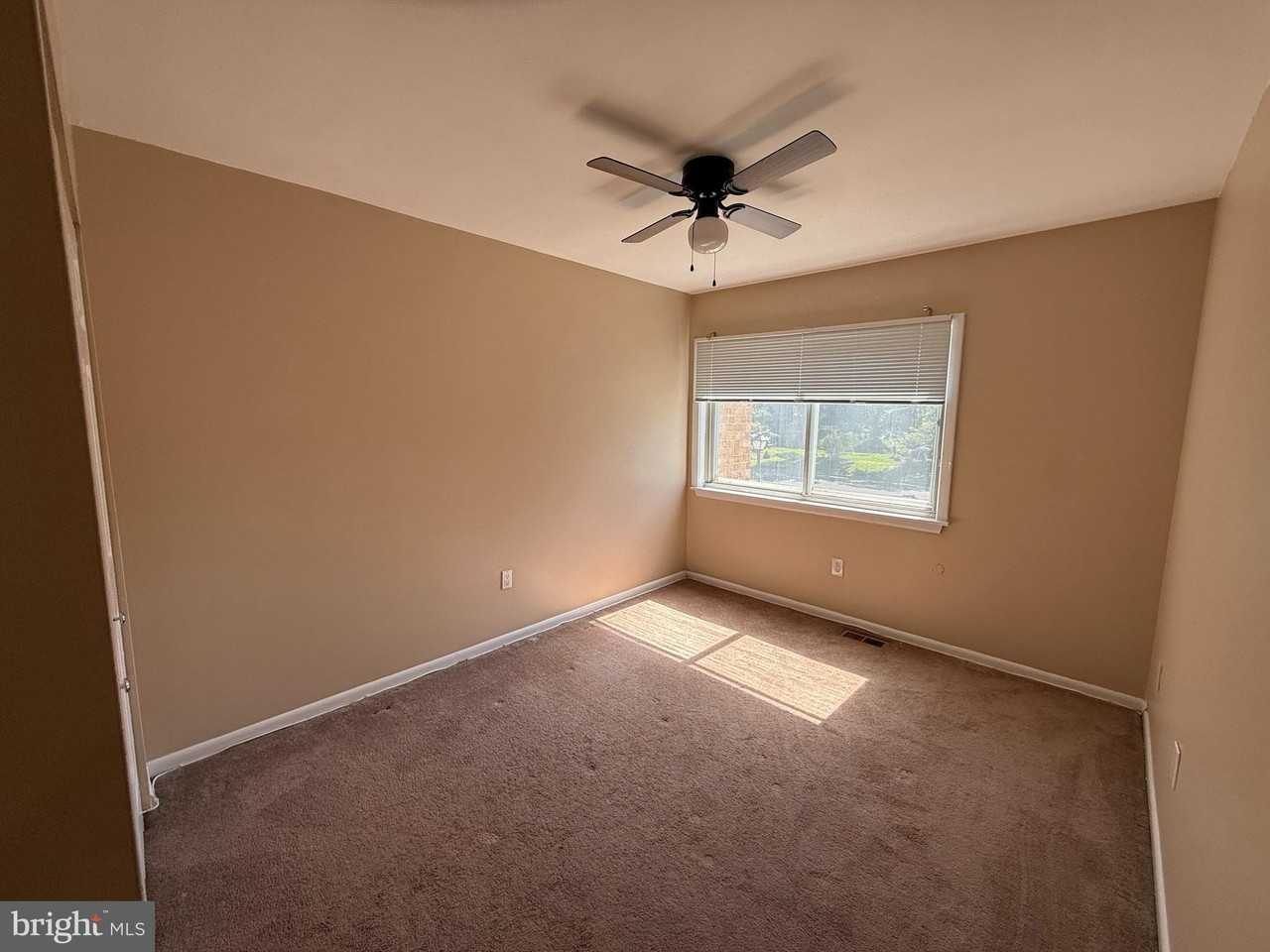 1151 Golden Pond Ct - Photo 7 of 11