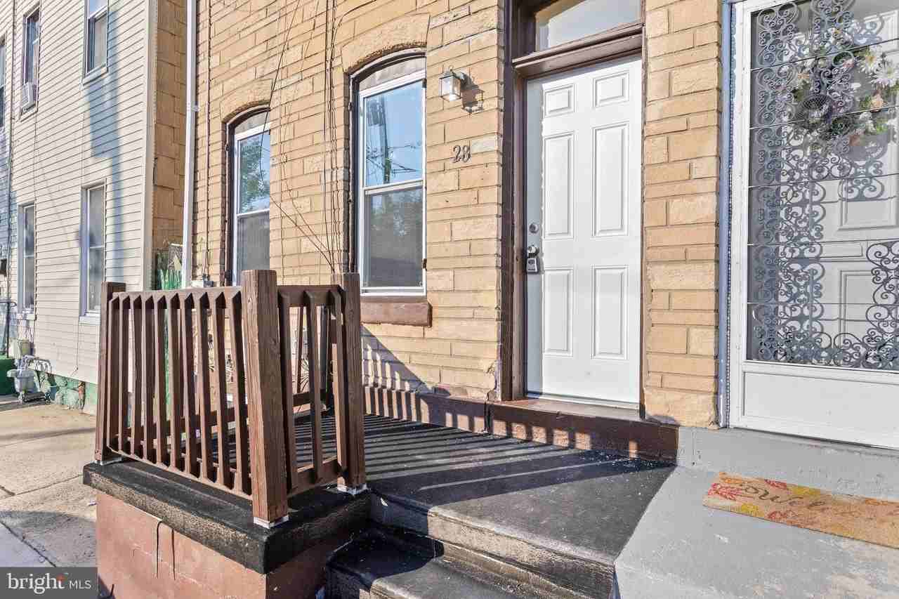 28 Poplar St - Photo 2 of 21