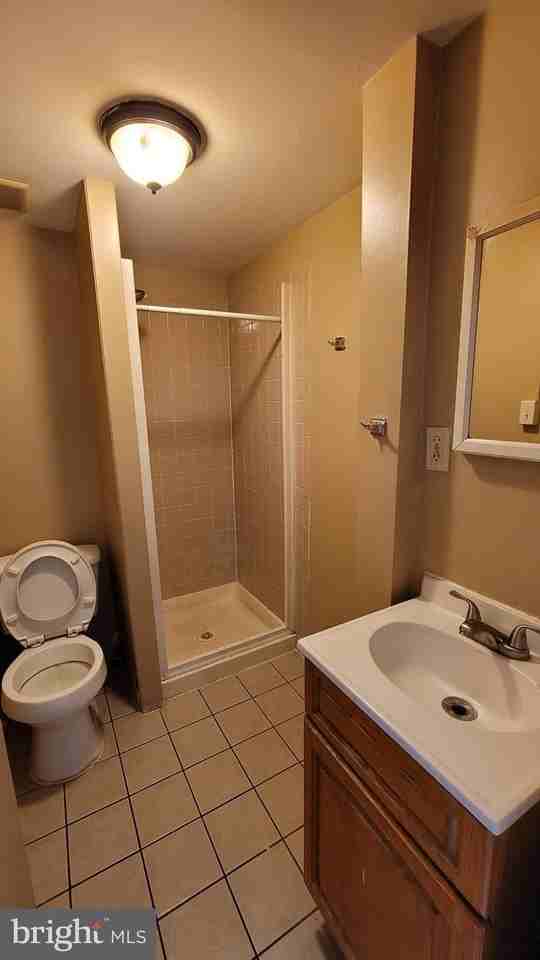 410 N 6th St #2R - Photo 2 of 10