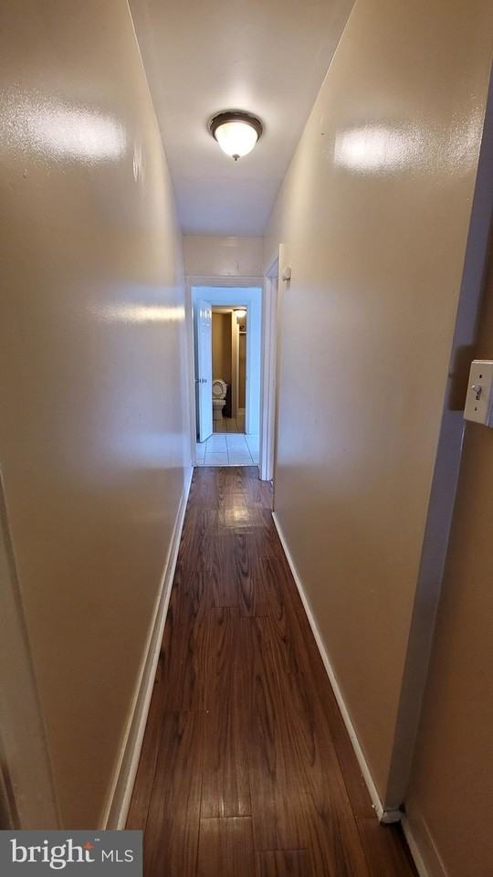 410 N 6th St #2R - Photo 6 of 10