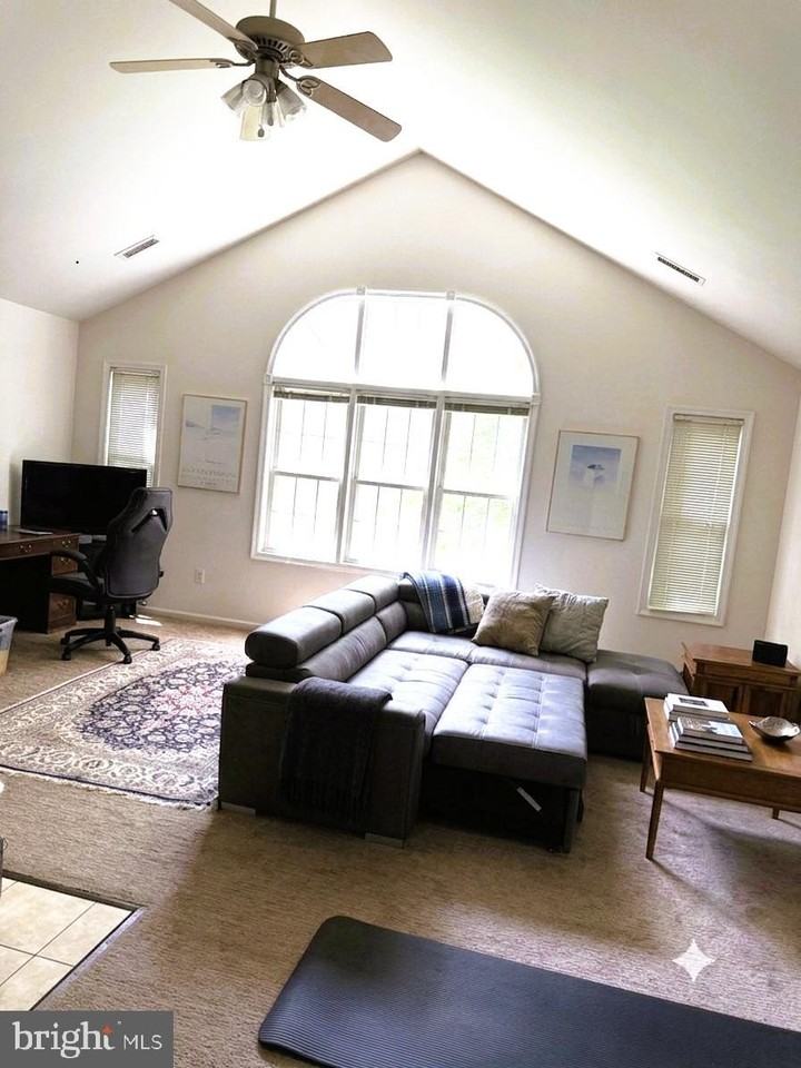 515 N Main St #2 - Photo 2 of 6
