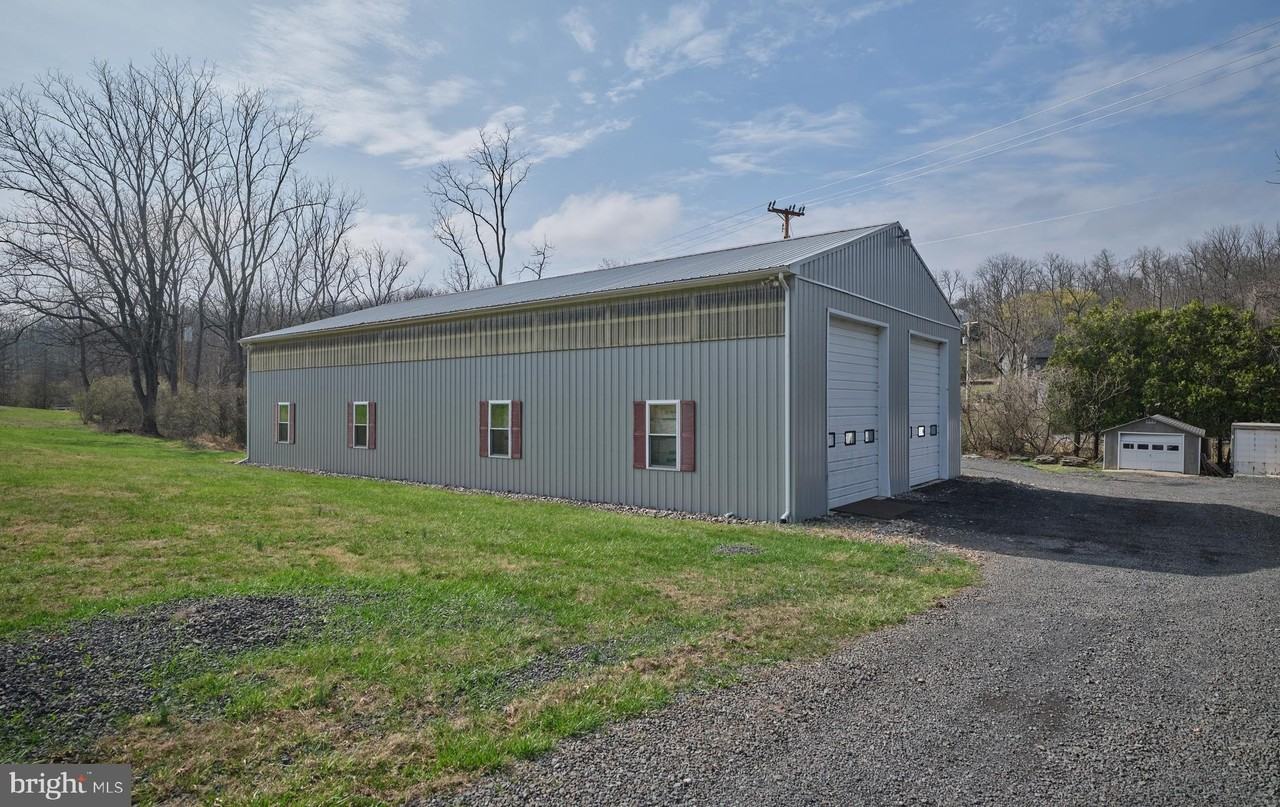4325 Lehnenberg Rd - Photo 4 of 43