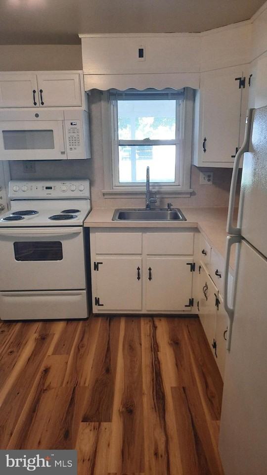 3220 Batesfield Rd - Photo 7 of 18