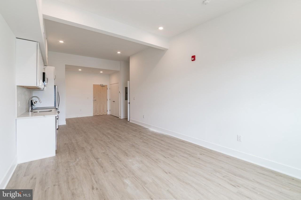 1622 Point Breeze Ave #414 - Photo 6 of 16