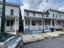 302 S 2nd St - Photo 1 of 1