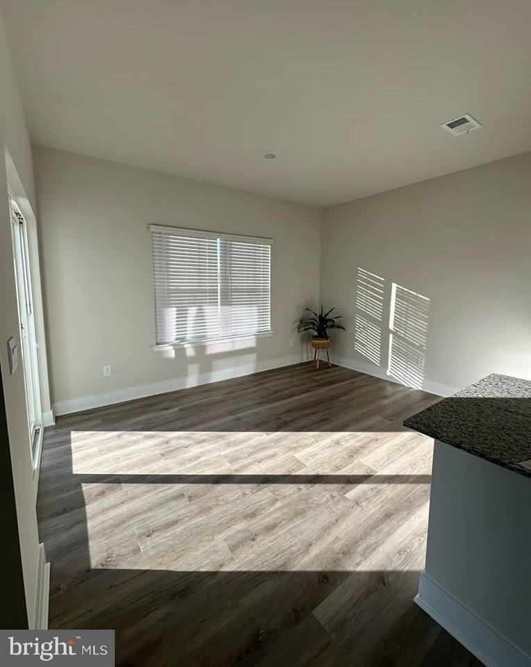 114 Haida Ln - Photo 3 of 10