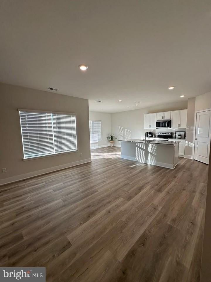 114 Haida Ln - Photo 4 of 10