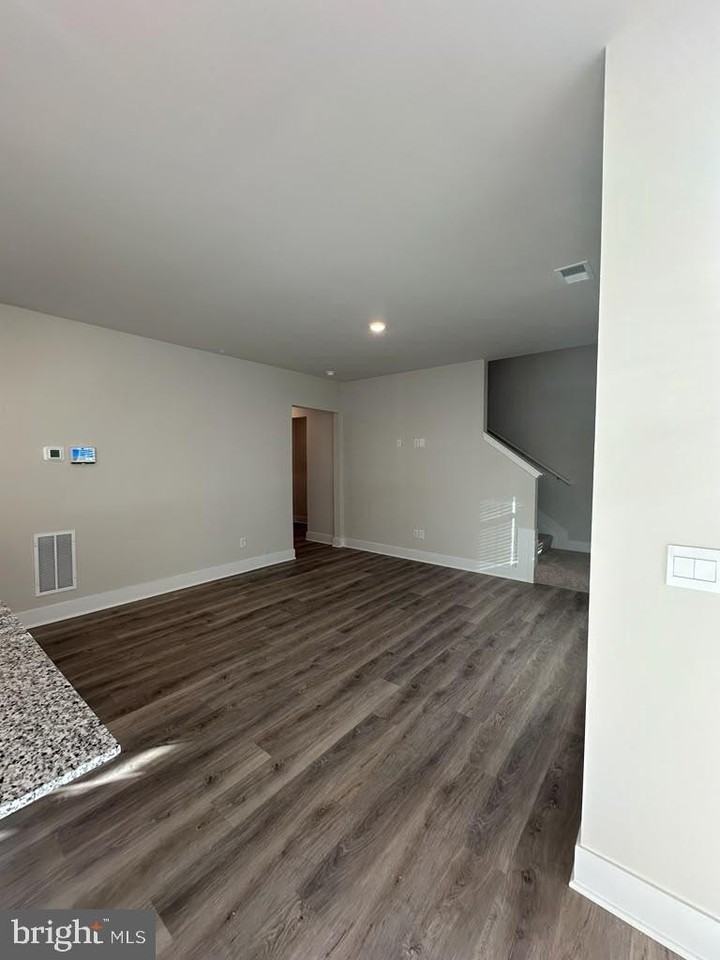 114 Haida Ln - Photo 5 of 10
