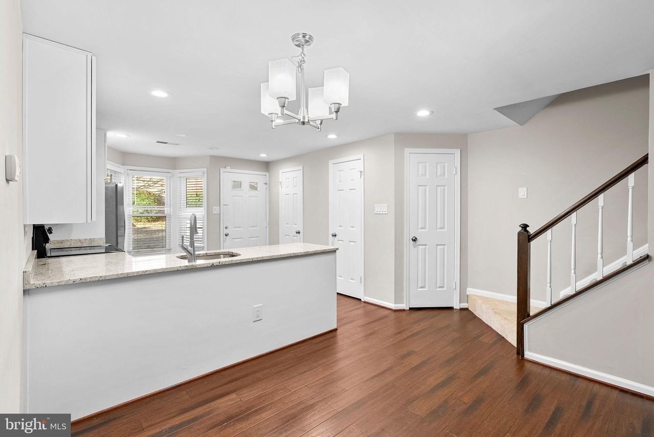 2110 Whisperwood Glen Ln - Photo 6 of 27