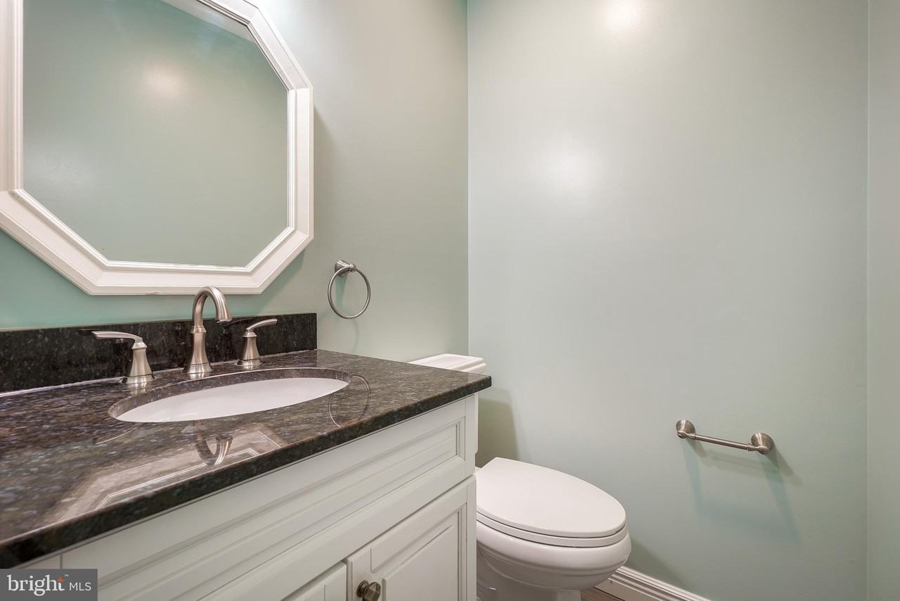9209 Antelope Pl - Photo 4 of 31