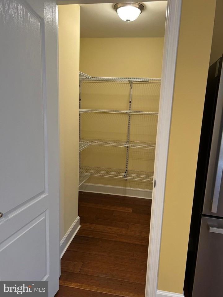 41857 Rawnsley Dr - Photo 6 of 23