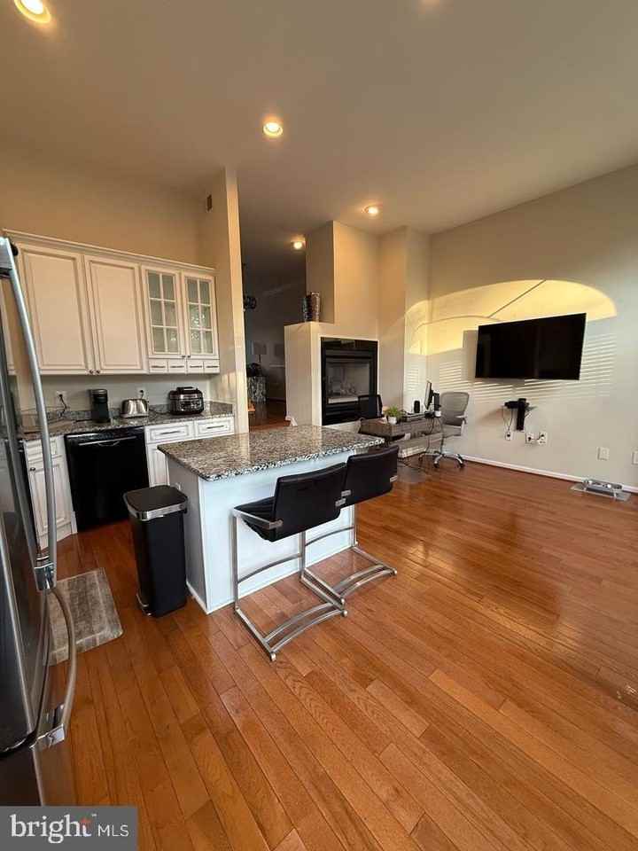 15620 William Bayliss Ct - Photo 4 of 18