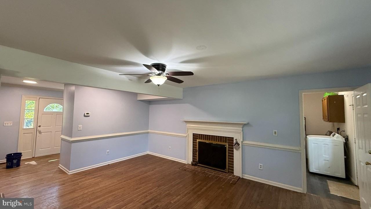 4015 Duke Of Glouster St - Photo 5 of 24