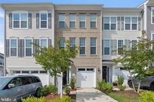 featured image of 438 Boxelder Dr #102